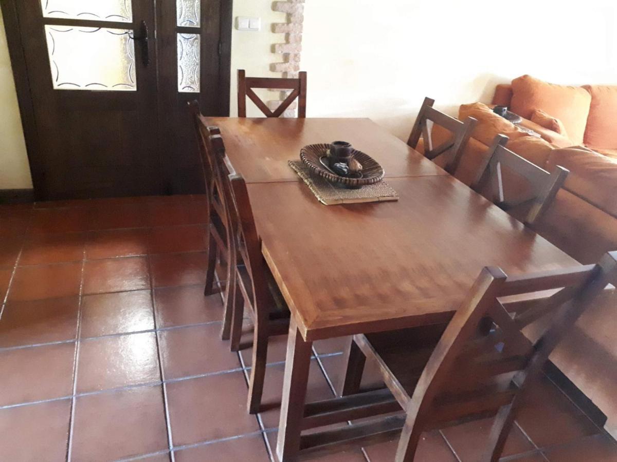 Pension Vilanova Sigueiro Bagian luar foto