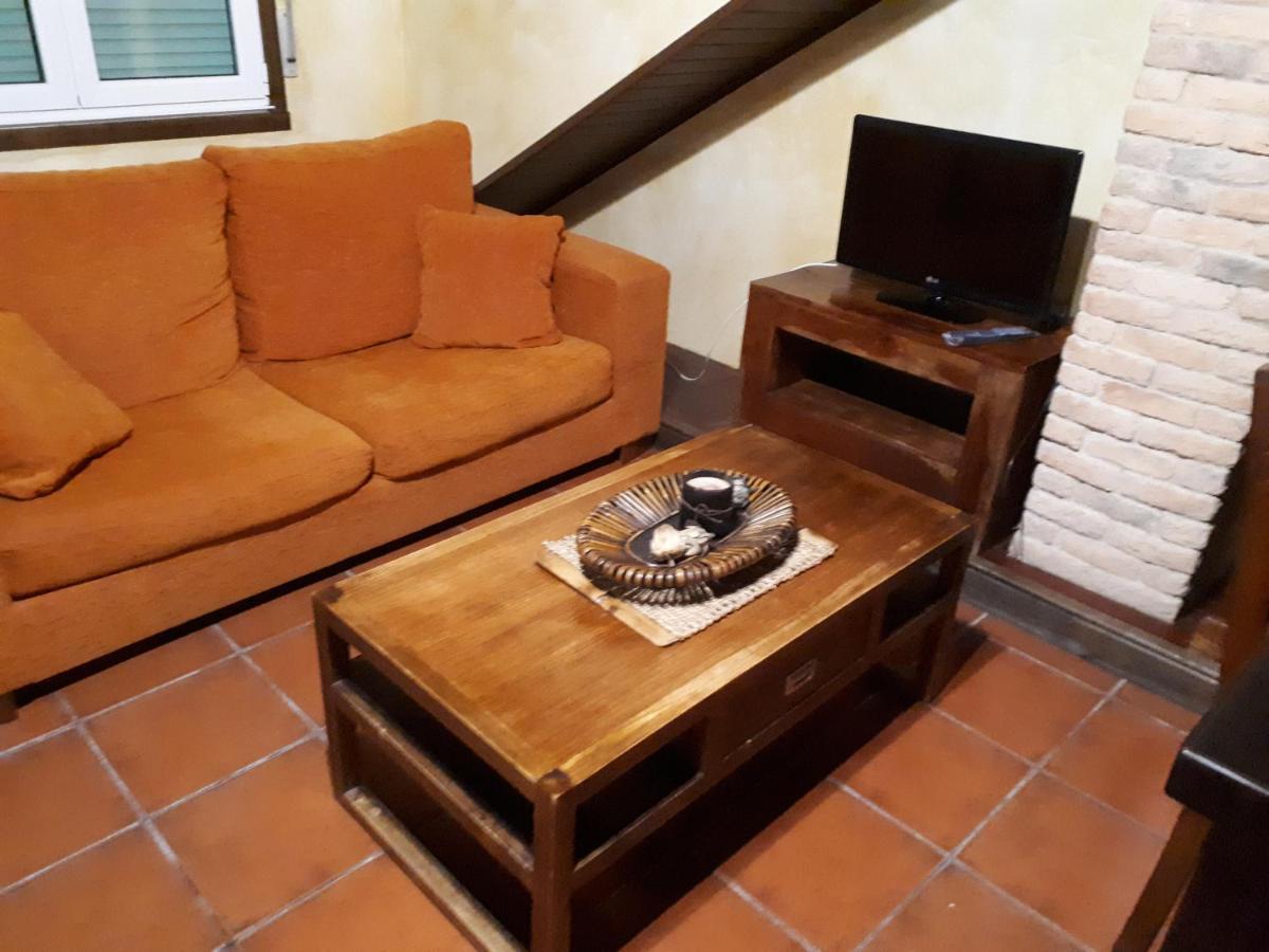 Pension Vilanova Sigueiro Bagian luar foto