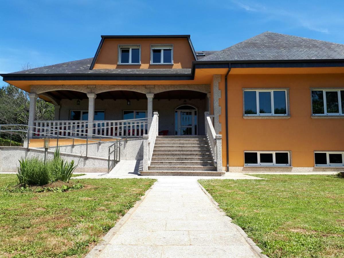 Pension Vilanova Sigueiro Bagian luar foto
